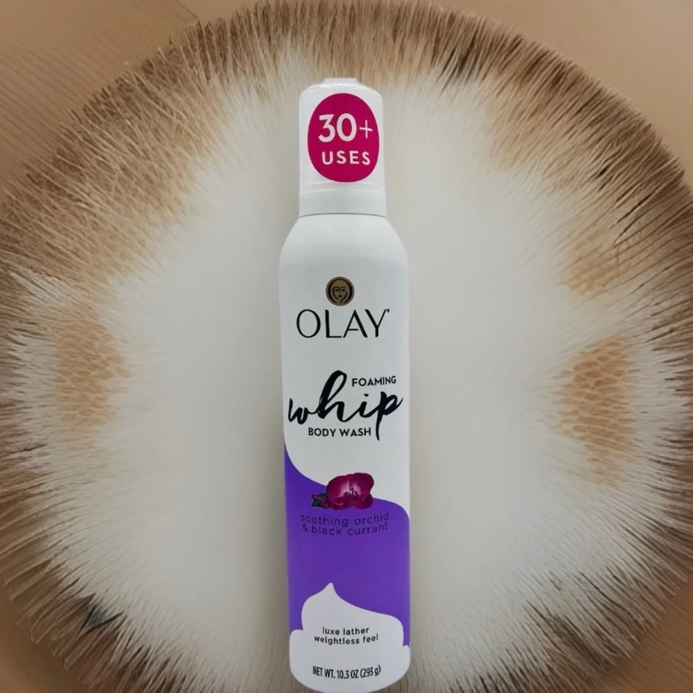 Olay Foaming Whip Body Wash Soothing Orchid & Black Currant 10.3 oz New
